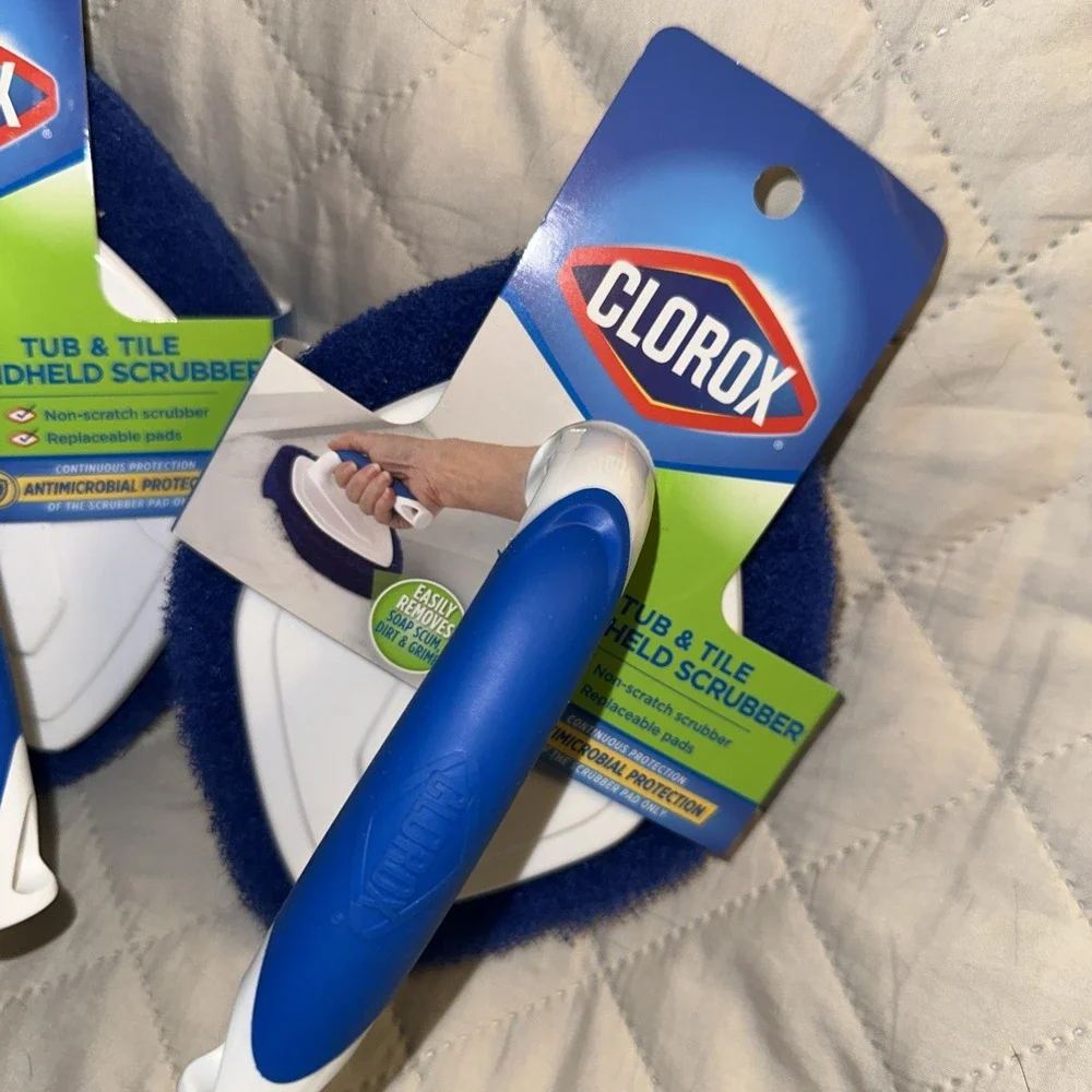 Set of 2 Clorox Tub & Tile Non-Scratch Handheld Scrubbers Replaceable Pads - NEW